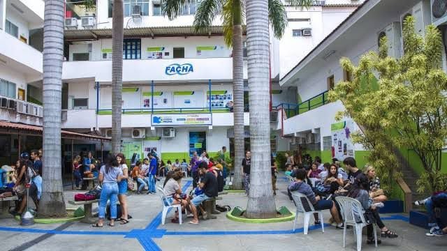 Fala Brasil School